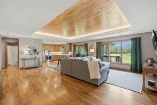 148 Medinah Cir W, Lake City, MN 55041 - Photo 6