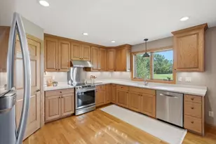 148 Medinah Cir W, Lake City, MN 55041 - Photo 8
