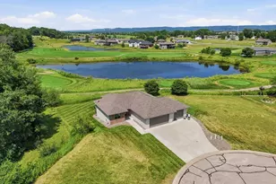 148 Medinah Cir W, Lake City, MN 55041 - Photo 32
