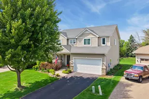 10828 Ashley Ln, Woodbury, MN 55129 - Photo 4
