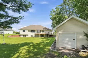 38249 Everton Ave, North Branch, MN 55056 - Photo 2