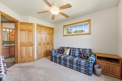 38249 Everton Avenue, North Branch, MN 55056 - Photo 14