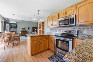 38249 Everton Ave, North Branch, MN 55056 - Photo 6
