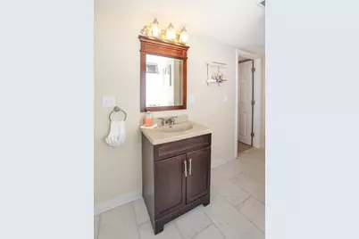 907 & 907 1/2 14th Avenue SW, Rochester, MN 55902 - Photo 10