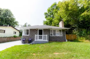 907 & 907 1/2 14th Ave SW, Rochester, MN 55902 - Photo 1