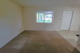 545 Birchcrest Dr, River Falls, WI 54022 - Photo 4