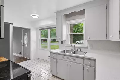 9455 Revere Lane N, Maple Grove, MN 55369 - Photo 10