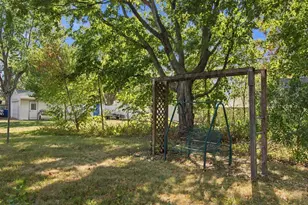 9455 Revere Ln N, Maple Grove, MN 55369 - Photo 36