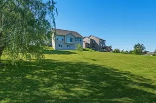 965 Aspen Cir, Watertown, MN 55388 - Photo 38