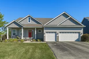 965 Aspen Cir, Watertown, MN 55388 - Photo 1