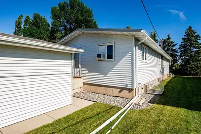 3119-3121 10th Avenue N, Fargo, ND 58102 - Photo 4