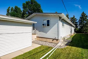 3119-3121 10th Ave N, Fargo, ND 58102 - Photo 4