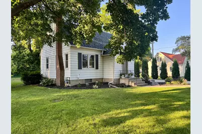 314 Colfax Avenue NW, Renville, MN 56284 - Photo 4