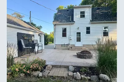 314 Colfax Avenue NW, Renville, MN 56284 - Photo 6