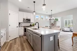 301 Riverview Cir, Hanover, MN 55341 - Photo 12
