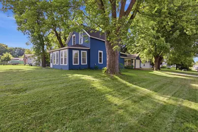 1223 Litchfield Avenue SW, Willmar, MN 56201 - Photo 2