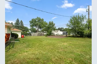 8701 Vincent Avenue S, Bloomington, MN 55431 - Photo 20