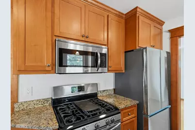8701 Vincent Avenue S, Bloomington, MN 55431 - Photo 12