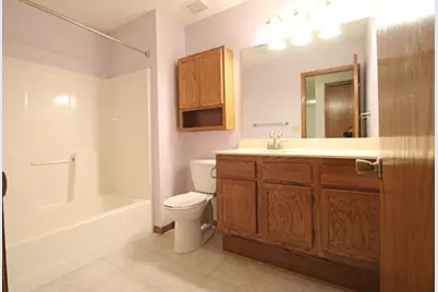 207 Primrose Court, Vadnais Heights, MN 55127 - Photo 18