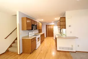 207 Primrose Ct, Vadnais Heights, MN 55127 - Photo 14