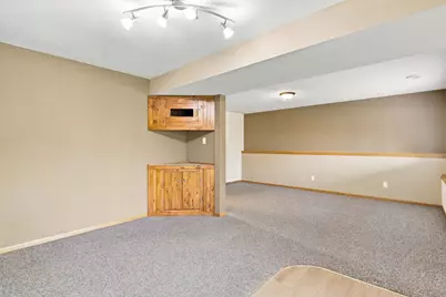 747 Louisiana Street NW, Hutchinson, MN 55350 - Photo 16