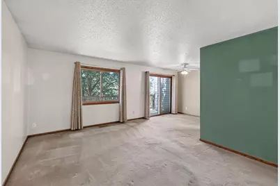 3915 Gershwin Avenue N, Oakdale, MN 55128 - Photo 6