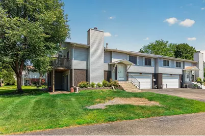 3915 Gershwin Avenue N, Oakdale, MN 55128 - Photo 2