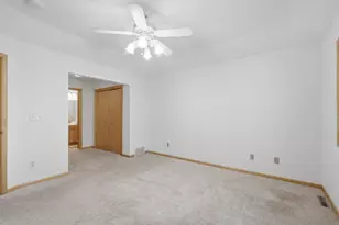 5546 Malibu Dr, Edina, MN 55436 - Photo 18
