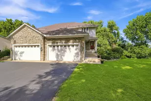 5546 Malibu Dr, Edina, MN 55436 - Photo 28