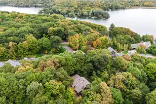 606 Carver Beach Rd, Chanhassen, MN 55317 - Photo 2