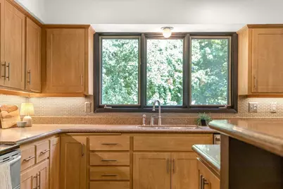 606 Carver Beach Road, Chanhassen, MN 55317 - Photo 22