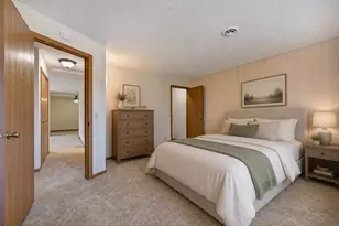 6240 Magda Dr, Maple Grove, MN 55369 - Photo 8