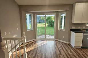 9625 Sheridan Ave N, Brooklyn Park, MN 55444 - Photo 6