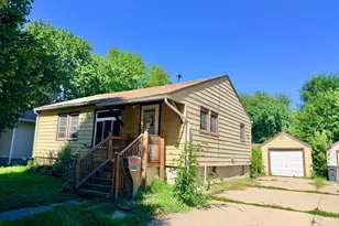 1205 James Ave, Albert Lea, MN 56007 - Photo 1