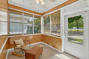 1217 6th St E, Saint Paul, MN 55106 - Photo 2