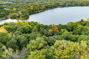 8274 Hidden Bay Trail N, Lake Elmo, MN 55042 - Photo 2