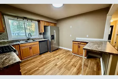 4333 Rahn Road, Eagan, MN 55122 - Photo 6