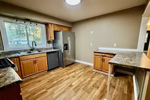 4333 Rahn Rd, Eagan, MN 55122 - Photo 6