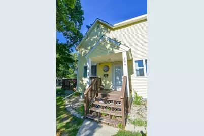 704 Tindolph Avenue S, Thief River Falls, MN 56701 - Photo 4