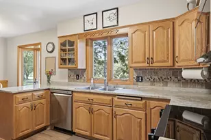 575 Prospect Ct NE, Saint Cloud, MN 56304 - Photo 4