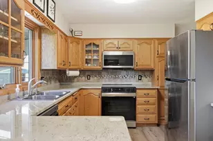 575 Prospect Ct NE, Saint Cloud, MN 56304 - Photo 8