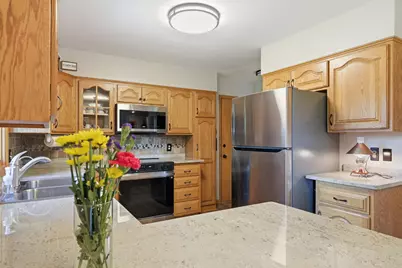 575 Prospect Court NE, Saint Cloud, MN 56304 - Photo 8