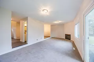 101 Canabury Ct, Little Canada, MN 55117 - Photo 16