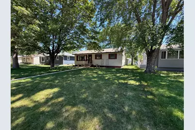 1116 14th Avenue SE, Saint Cloud, MN 56304 - Photo 6