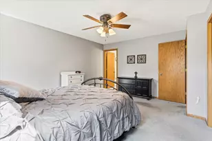 1309 Fremont Ct, Burnsville, MN 55306 - Photo 20