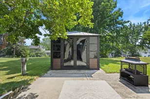 1309 Fremont Ct, Burnsville, MN 55306 - Photo 26
