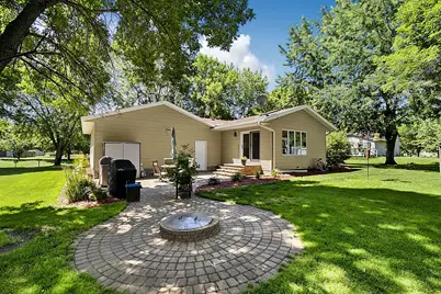 6209 Laurel Road, Saint Cloud, MN 56303 - Photo 2