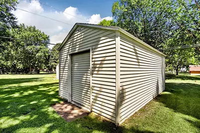 6209 Laurel Road, Saint Cloud, MN 56303 - Photo 4