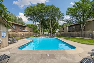 2381 Unity Avenue N, Golden Valley, MN 55422 - Photo 10