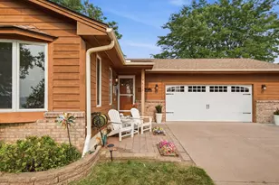 7616 Peltier Lake Dr, Lino Lakes, MN 55038 - Photo 8
